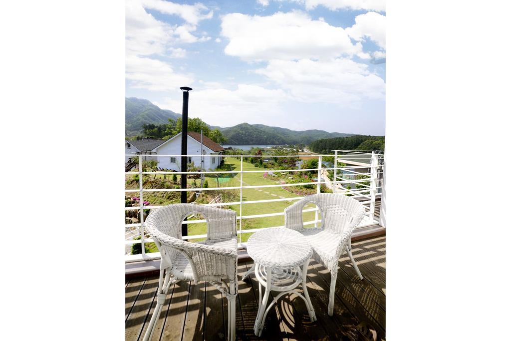 Walking Sky Pension Gapyeong Quarto foto